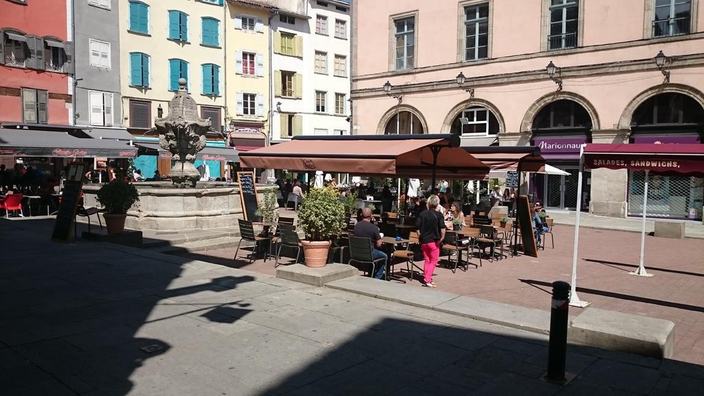 Espace Grenouillit Le Puy En Velay Exterior photo