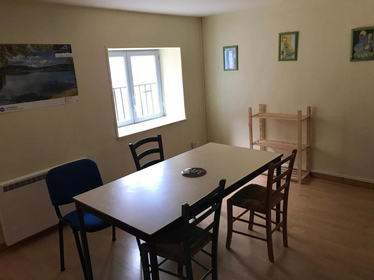 Espace Grenouillit Le Puy En Velay Exterior photo